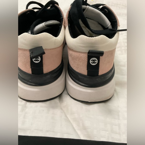 Chanel women Mesh Suede Calfskin Grained Calfskin Womens CC Sneakers 38.5 pink - Picture 4 of 13